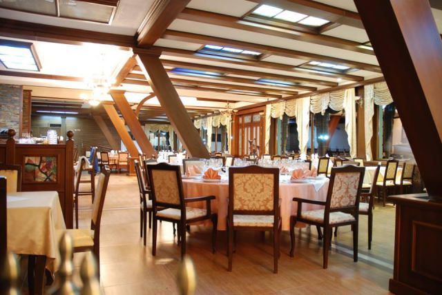Hotel White Stone