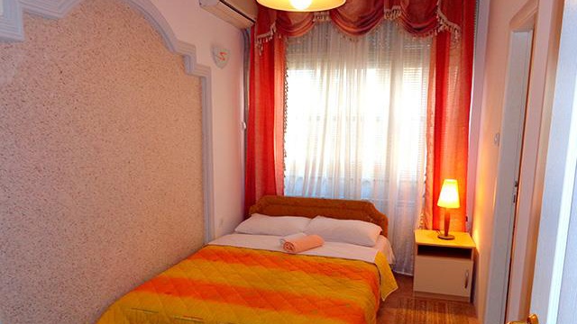 Hotel Tokin House