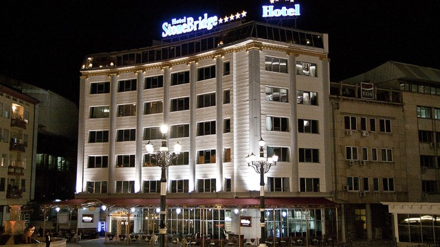 Hotel Stone Bridge