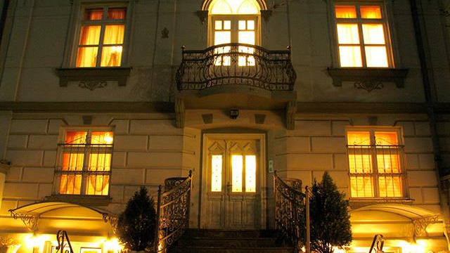 Hotel Tokin House