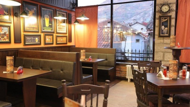 Hotel Kratis