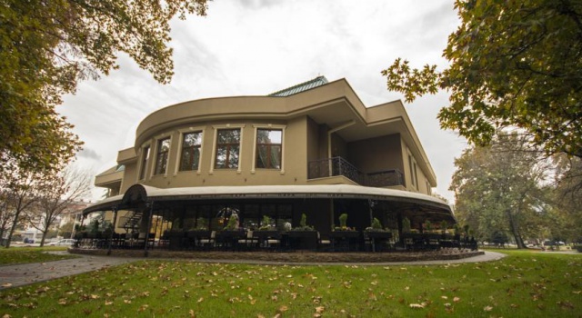 Villa Park Hotel 