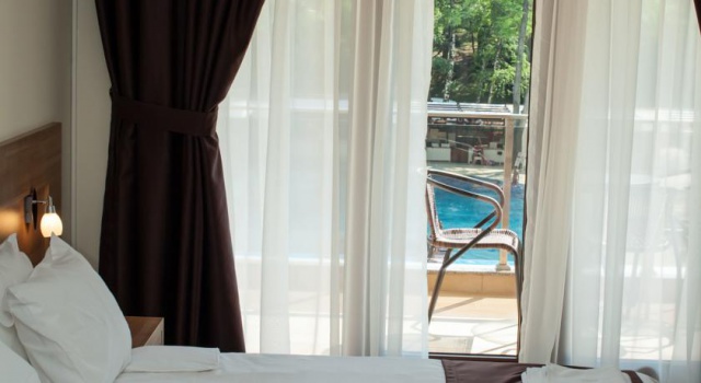 Park Lakeside hotel