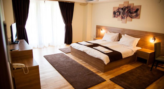 Park Lakeside hotel