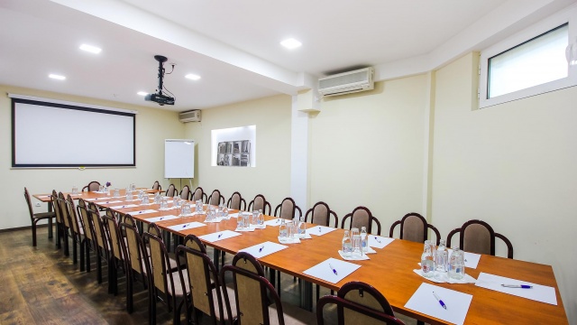 Hotel Aristocrat Palace